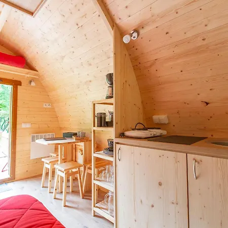 Camping Hebergements Insolites La Pinede Des Mees